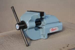 Orcan Machine Tool Dealers: 5 Key Benefits for Top Performance 3 Orcan Rear Jaw sliding bench vice